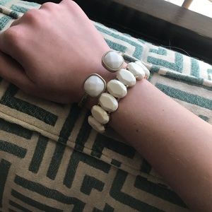 Set of 2 white Bracelets